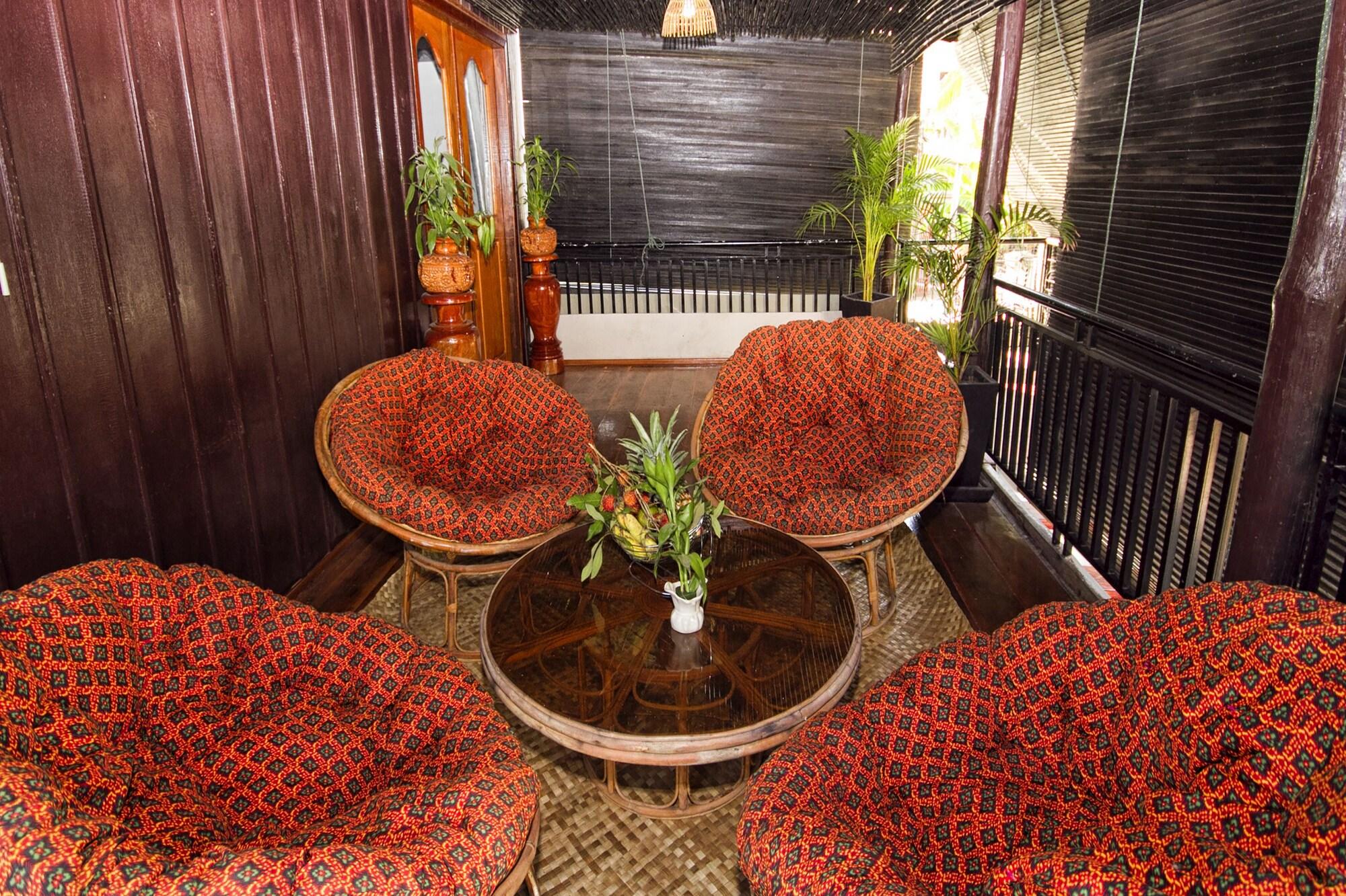 The Unique Angkor Villa Siem Reap Luaran gambar